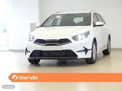 Blanco Nuevo 2025 Kia Ceed Sportswagon Style Familiar | 28.790 € (Precio justo)