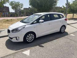 Blanco Usado 2015 Kia Carens Monovolumen | 7999 € (Precio justo)