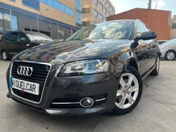 Marrón Usado 2013 Audi A3 Sportback Ambiente Berlina | 9900 € (Buen precio)