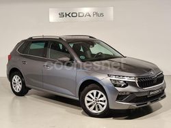 Gris / plata Usado 2024 Skoda Kamiq Selection SUV | 21.500 € (Un poco caro)