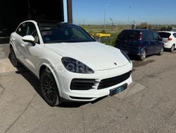 Blanco Usado 2020 Porsche Cayenne SUV | 59.999 € (Caro)