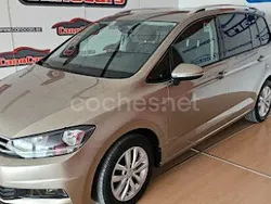 Beige Usado 2018 VW Touran Advance Monovolumen | 21.500 € (Precio justo)
