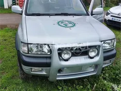 Gris / plata Usado 2004 Opel Frontera Limited SUV | 5000 €