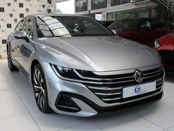 Gris Usado 2023 VW Arteon R-line Coupe | 34.500 € (Precio justo)