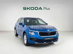 Azul Nuevo 2025 Skoda Kamiq Selection SUV | 23.900 € (Precio justo)