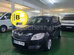 Negro Usado 2007 Skoda Fabia Comfort Berlina | 3490 € (Precio justo)