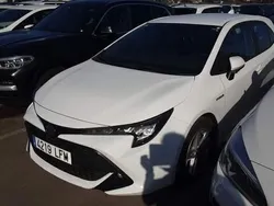 Blanco Usado 2020 Toyota Corolla Active Berlina | 20.500 € (Precio justo)