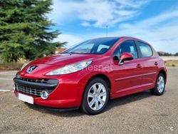 Granate Usado 2007 Peugeot 207 Premium Berlina | 3450 € (Un poco caro)