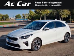 Blanco Usado 2021 Kia Ceed Berlina | 19.490 € (Buen precio)