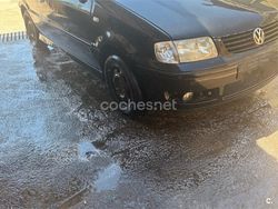 Negro Usado 2000 VW Polo Trendline Berlina | 1300 € (Precio justo)