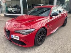 Rojo Usado 2023 Alfa Romeo Giulia Quadrifoglio Berlina | 84.990 €