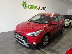 Granate Usado 2016 Hyundai i20 Active Berlina | 10.500 € (Un poco caro)