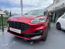 Rojo Usado 2022 Ford Kuga ST-Line X SUV | 27.500 € (Precio justo)