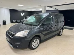 Gris / plata Usado 2017 Peugeot Partner Tepee Active Monovolumen | 12.900 € (Un poco caro)