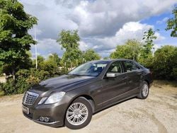 Beige Usado 2010 Mercedes E220 Elegance Berlina | 12.990 € (Precio justo)