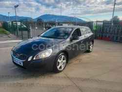 Gris / plata Usado 2012 Volvo V60 Momentum Familiar | 6990 € (Precio justo)
