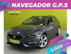 Gris / plata Usado 2024 Seat Leon FR Familiar | 27.300 € (Caro)