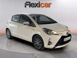 Blanco Usado 2018 Toyota Yaris Hybrid Active Berlina | 11.490 € (Precio justo)