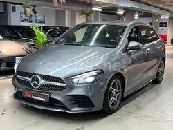 Gris / plata Usado 2019 Mercedes B180 Monovolumen | 18.990 € (Precio justo)