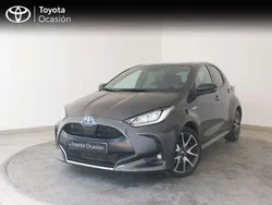 Gris Usado 2021 Toyota Yaris Hybrid Plus Berlina | 19.990 € (Precio justo)