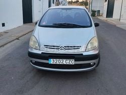 Gris / plata Usado 2005 Citroën Xsara Picasso Exclusive Monovolumen | 2500 € (Precio justo)