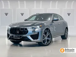 Gris / plata Usado 2022 Maserati Levante GT SUV | 73.900 € (Caro)