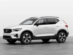 Blanco Nuevo 2025 Volvo XC40 Plus SUV | 44.900 € (Un poco caro)