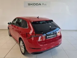 Rojo Usado 2023 Skoda Scala Ambition Utilitario | 18.950 € (Precio justo)