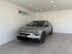 Gris Usado 2024 Citroën C4 PureTech Berlina | 18.900 € (Precio justo)