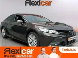 Marrón Usado 2021 Toyota Camry Luxury Berlina | 26.980 € (Super precio)