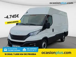 Blanco Usado 2023 Iveco Daily Berlina | 27.500 € (Precio justo)