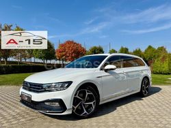 Blanco Usado 2021 VW Passat R-line Familiar | 18.900 € (Un poco caro)