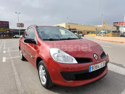 Granate Usado 2008 Renault Clio GrandTour Authentique Familiar | 5950 € (Un poco caro)