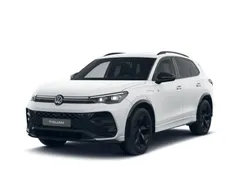 Blanco Nuevo 2024 VW Tiguan R-line SUV | 52.400 €