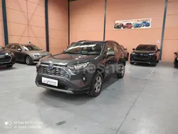 Beige Usado 2022 Toyota RAV4 Hybrid Business Edition SUV | 28.300 € (Buen precio)