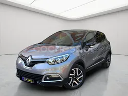 Gris / plata Usado 2016 Renault Captur Zen SUV | 12.990 € (Precio justo)
