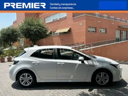 Blanco Usado 2020 Toyota Corolla Active Berlina | 20.490 € (Precio justo)