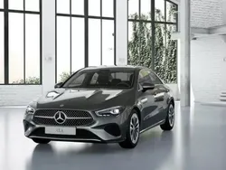 Rojo Nuevo 2024 Mercedes CLA200 Berlina | 42.500 € (Precio justo)