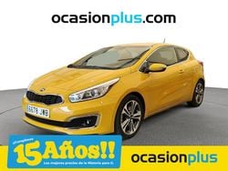 Amarillo Usado 2017 Kia Ceed GT Berlina | 13.490 € (Precio justo)