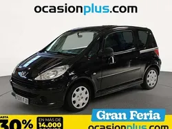 Negro Usado 2006 Peugeot 1007 Utilitario | 4900 € (Un poco caro)