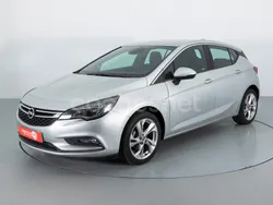 Gris / plata Usado 2017 Opel Astra Selective Familiar | 12.000 € (Precio justo)