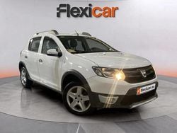 Blanco Usado 2015 Dacia Sandero Stepway Berlina | 7990 € (Precio justo)