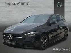 Kosmosblack met. Usado 2022 Mercedes B180 AMG line Monovolumen | 30.900 € (Precio justo)
