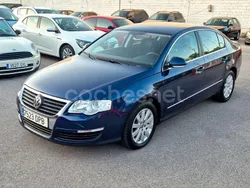 Azul Usado 2005 VW Passat Advance Berlina | 6300 € (Precio justo)