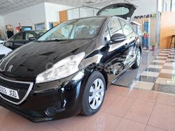 Negro Usado 2016 Peugeot 208 Access Utilitario | 5600 € (Precio justo)