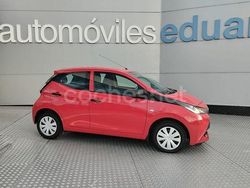 Rojo Usado 2017 Toyota Aygo X-play Utilitario | 11.300 € (Precio justo)