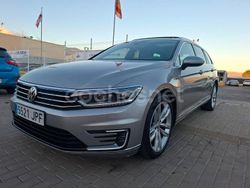 Gris / plata Usado 2016 VW Passat GTE Familiar | 10.499 € (Un poco caro)