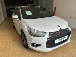 Blanco Usado 2014 Citroën DS4 PureTech Utilitario | 7500 €