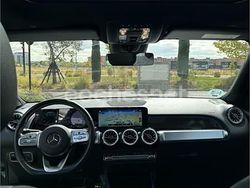 Gris / plata Usado 2023 Mercedes GLB200 SUV | 39.900 € (Caro)