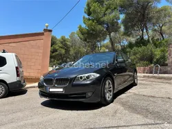 Gris / plata Usado 2011 BMW 528 Luxury Line Berlina | 13.490 €